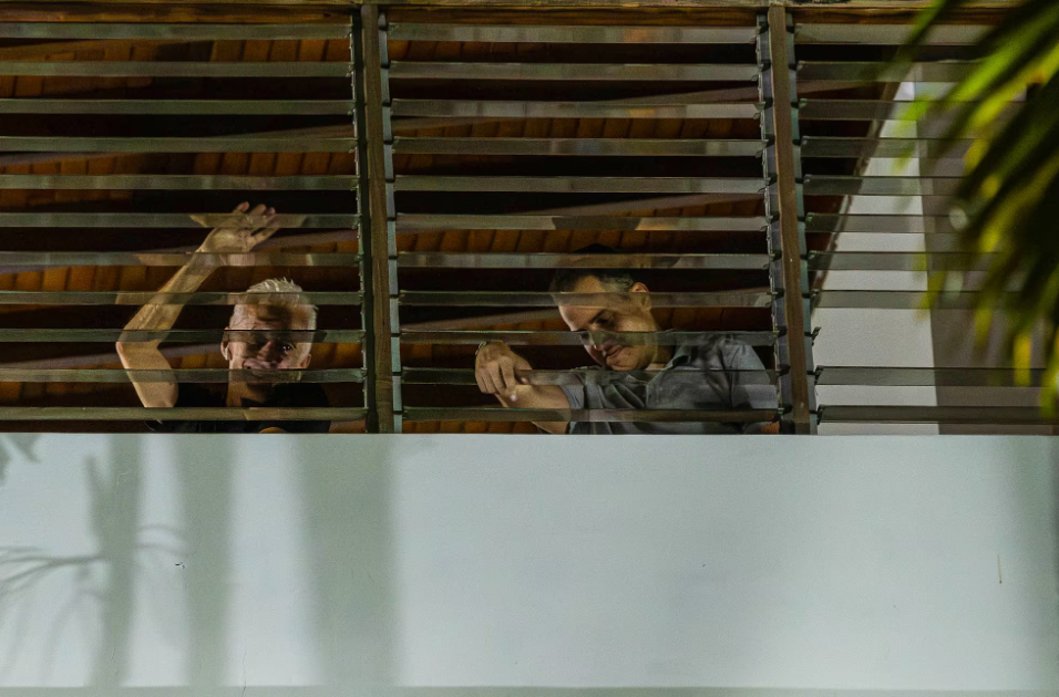 argentinos en embajada